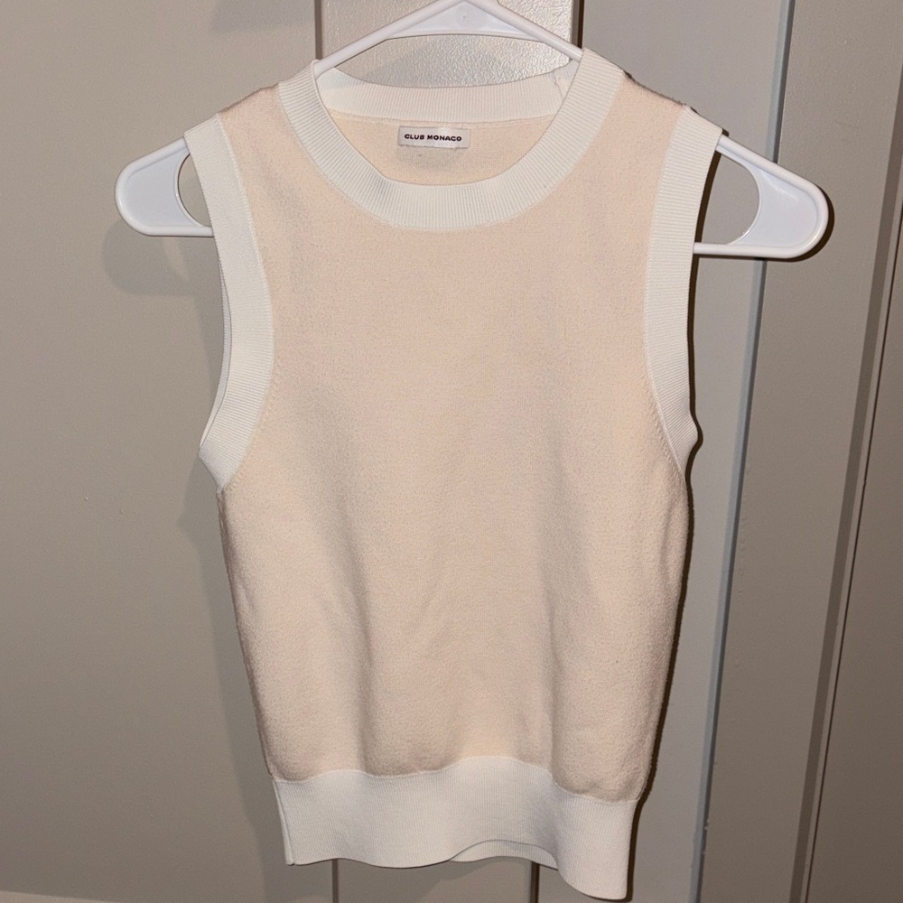 Club Monaco Light Pink Knit Top